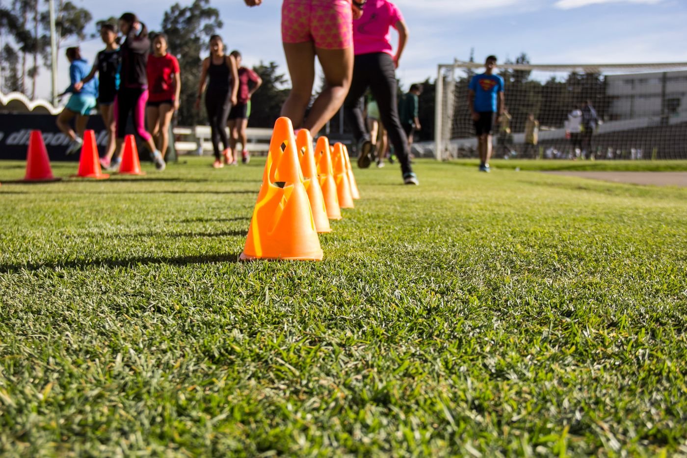 Como favorecer a permanência de adolescentes em projetos esportivos